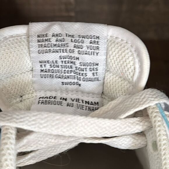 NIKE DUNK low- UNC- University Sneakers- size 6.5 men - Picture 10 of 14